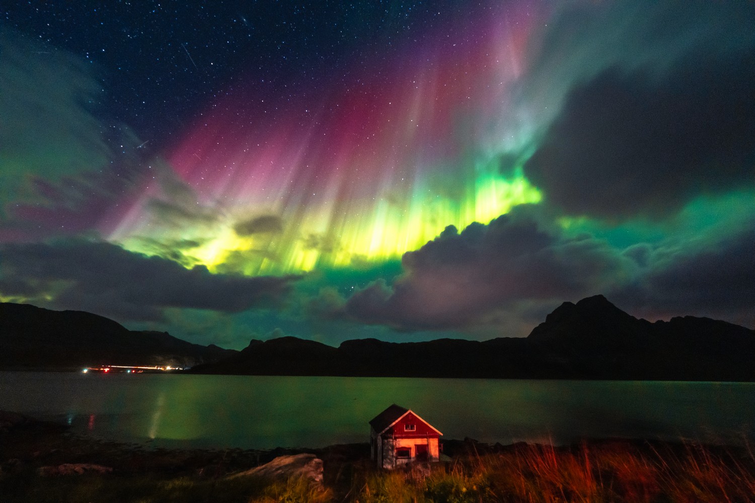 Lofoty, polární záře