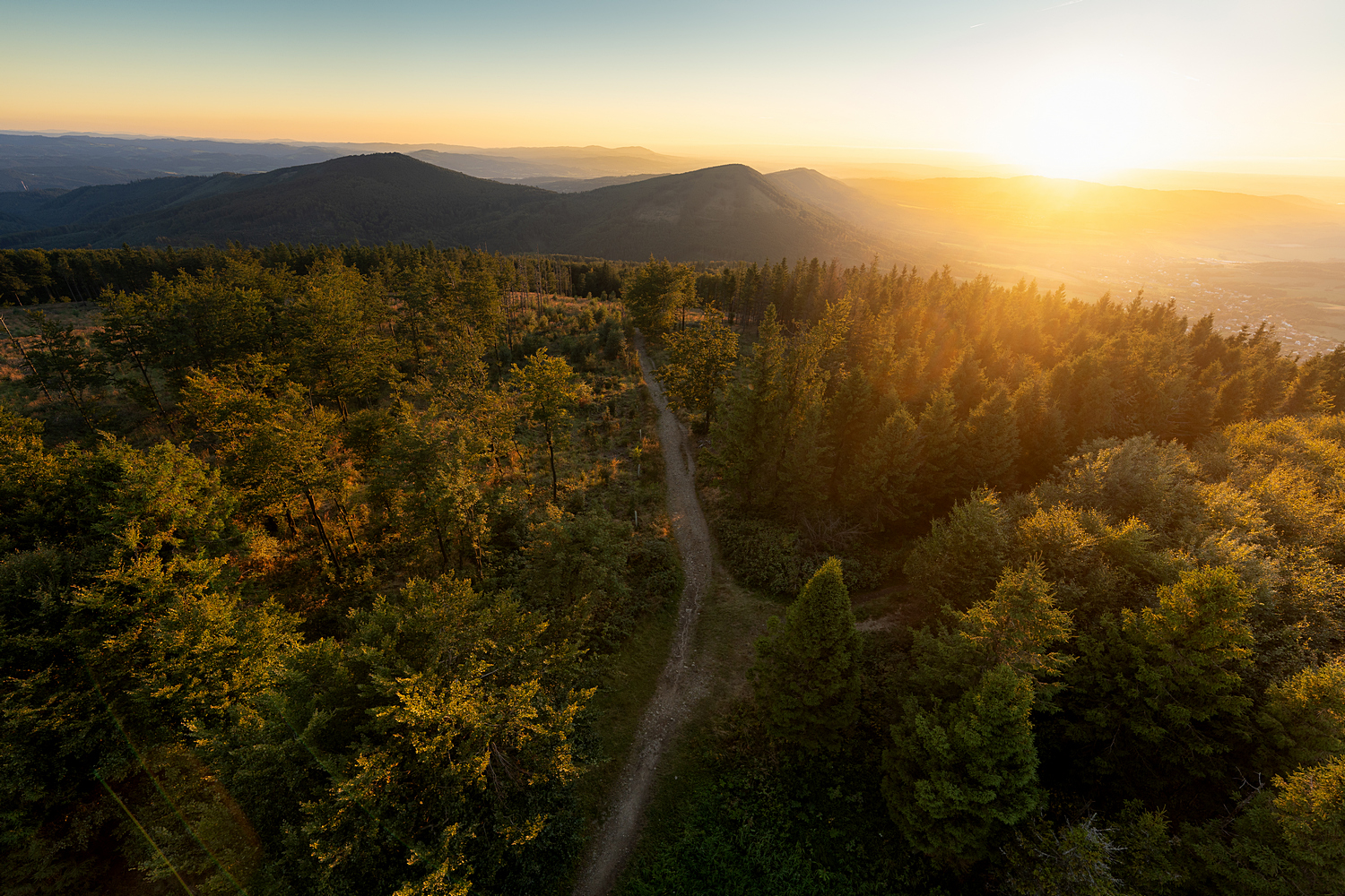 Večer na Velkém Javorníku